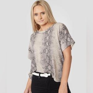 DAYTRIP SNAKESKIN WASHED TEE